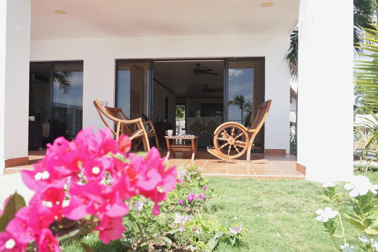 Amahula Beach House, Pool And Surf Salinas Ngoại thất bức ảnh