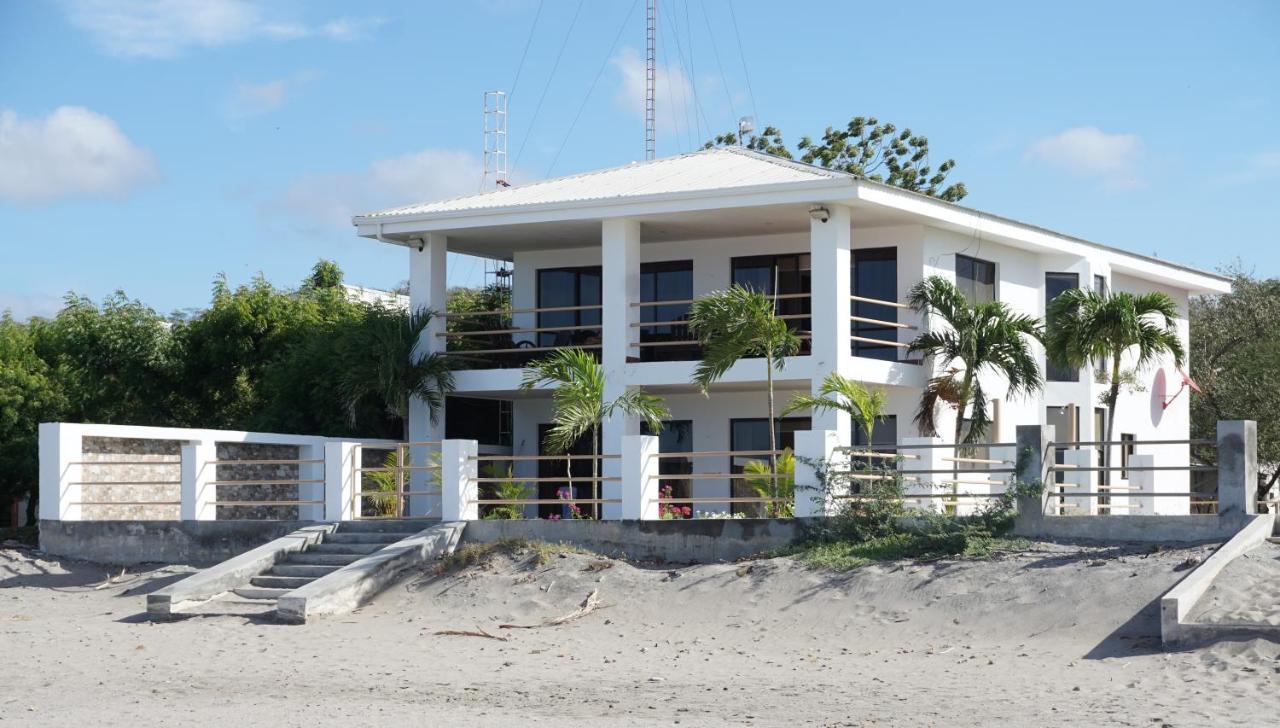 Amahula Beach House, Pool And Surf Salinas Ngoại thất bức ảnh
